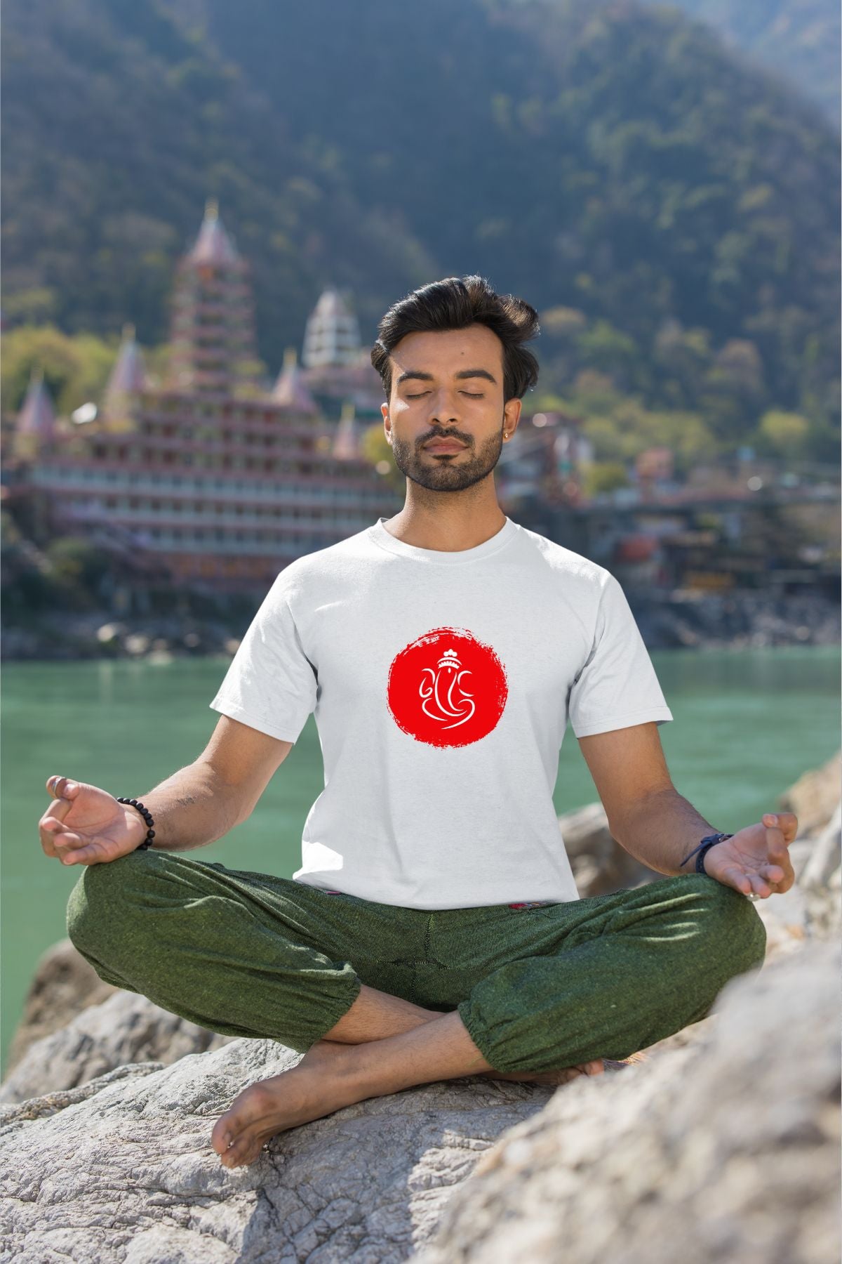 Vakratund Ganpatiji Printed Unisex T-Shirts