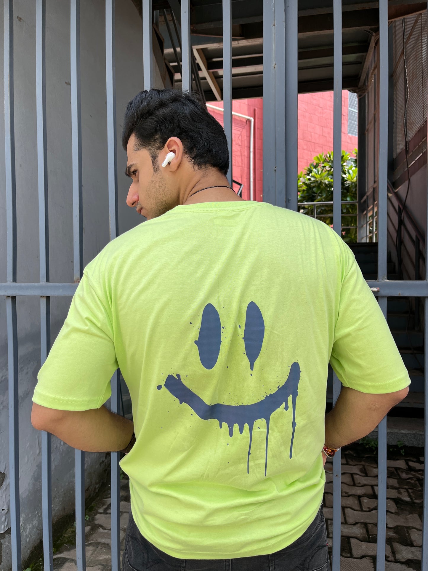 Don't Worry just Smile Printed Oversize T-Shirt