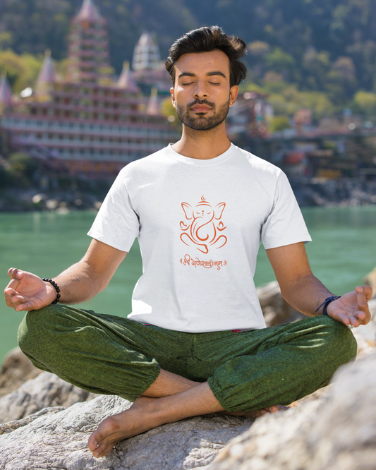 Om Ganeshaye Namah Ganeshji Text Unisex T-Shirt